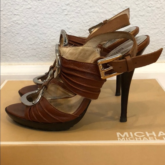 (US 4) Michael Kors Brown Heels - Picture 2 of 4
